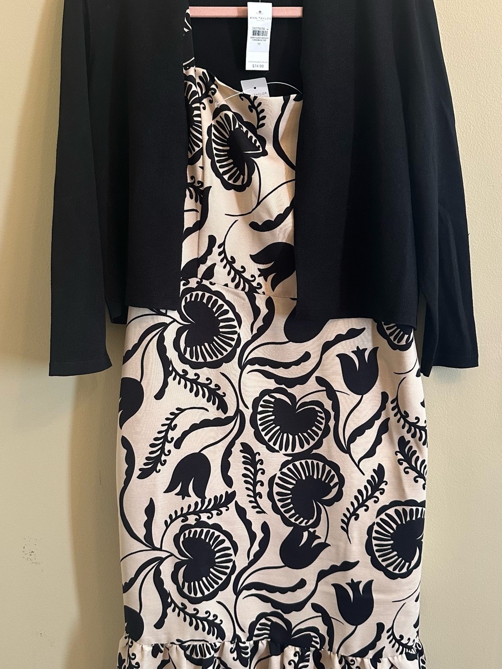 Ann Taylor Black Jacket with Black & Cream Floral Dress with Ruffled Hem Sz 8/M
